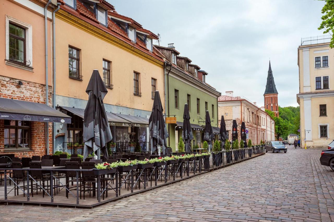 Luxurious Kaunas Basilica Apartment In Old Town By Urban Rent Экстерьер фото