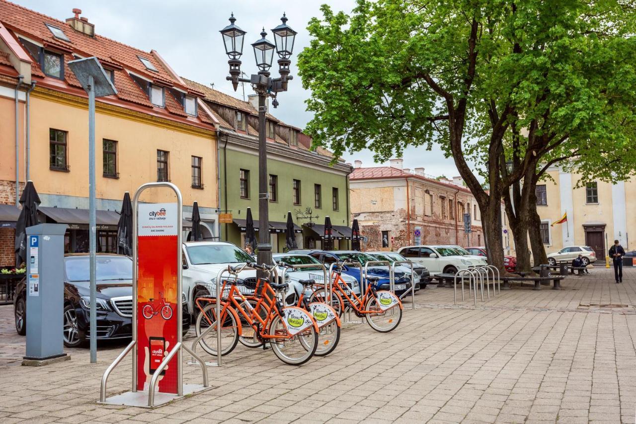 Luxurious Kaunas Basilica Apartment In Old Town By Urban Rent Экстерьер фото
