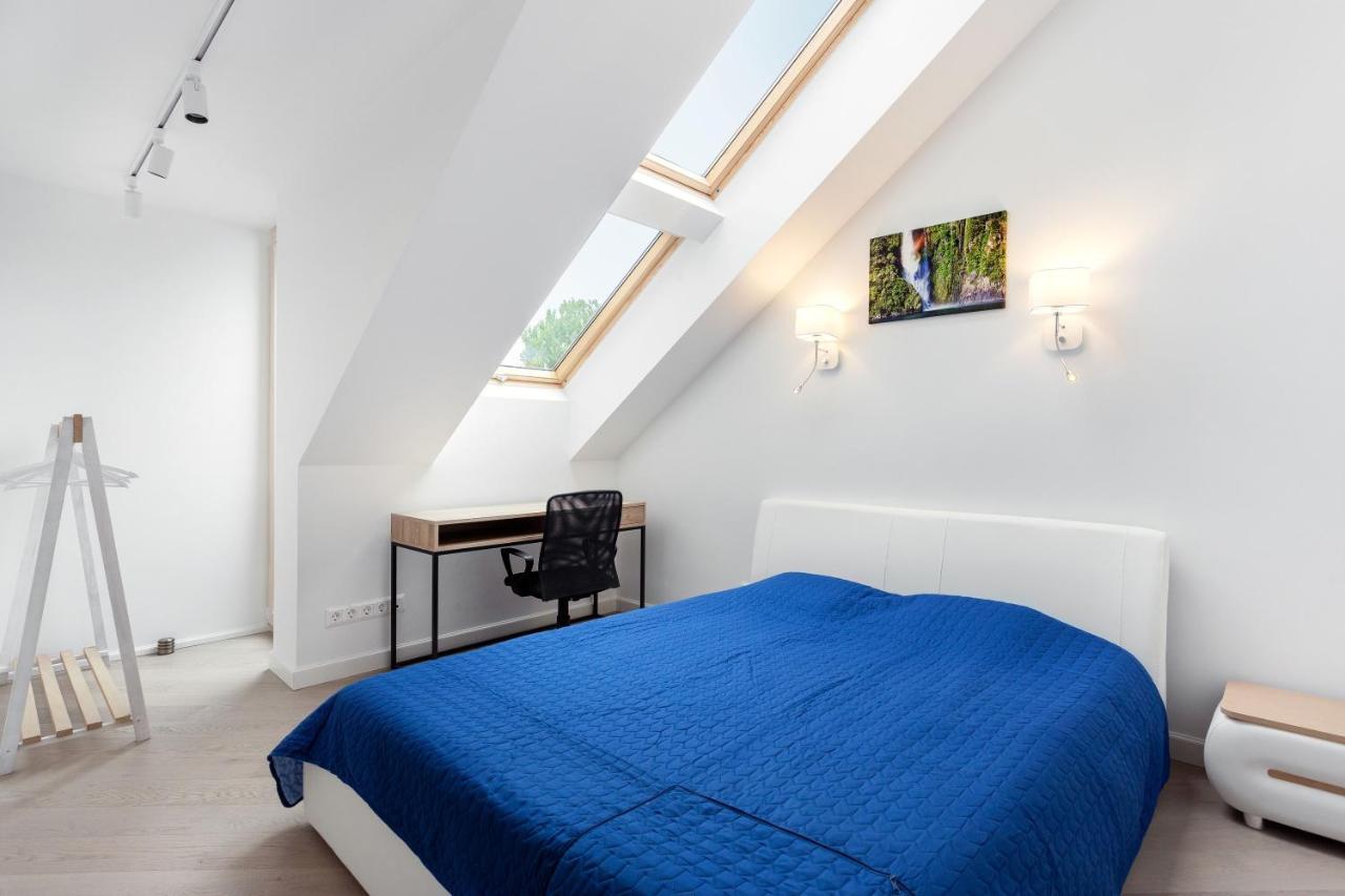 Luxurious Kaunas Basilica Apartment In Old Town By Urban Rent Экстерьер фото